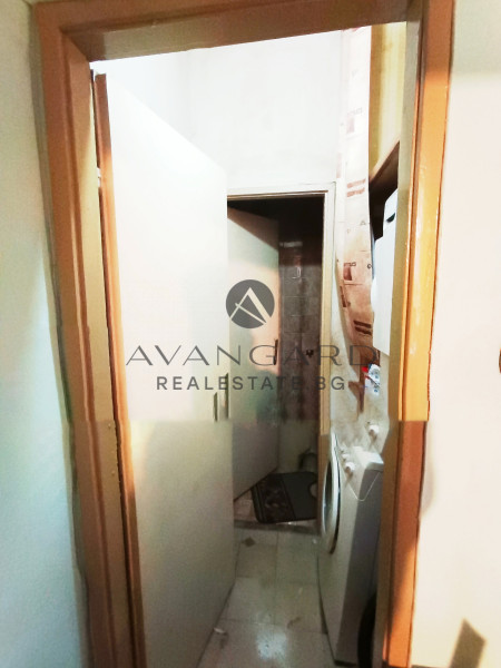 Тристаен РЕАЛНА КВАДРАТУРА / ТРАКИЯ