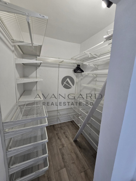 Exclusive !!! Happy !!! Luxuriously furnished two -bedroom on top location