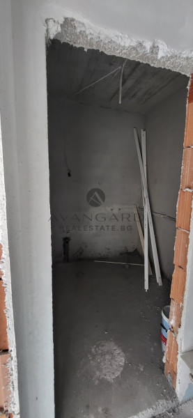 ДВУСТАЕН! ОТЛИЧНА ЛОКАЦИЯ!