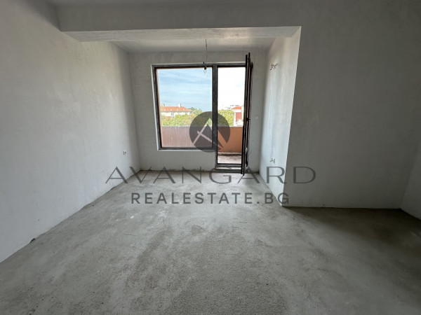 Spacious two -bedroom / top location / new building