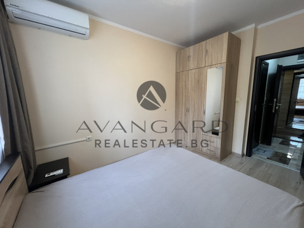 One -bedroom apartment with parking space in the price