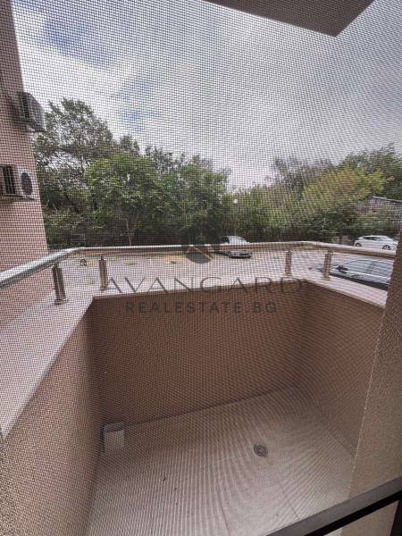 One -bedroom apartment with parking space in the price