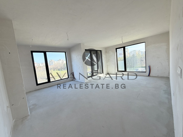 ПРОСТОРЕН ТРИСТАЕН В НОВА СГРАДА С АКТ 16 !