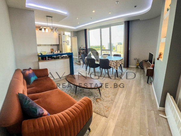 ТРИСТАЕН/ОБЗАВЕДЕН/ТРАКИЯ !!!