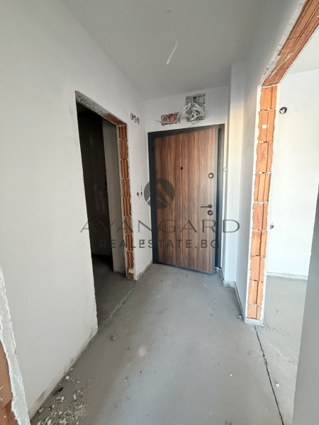 ACT 15 !!! TWO-ROOM APARTMENT!!! CENTER EAST !!!