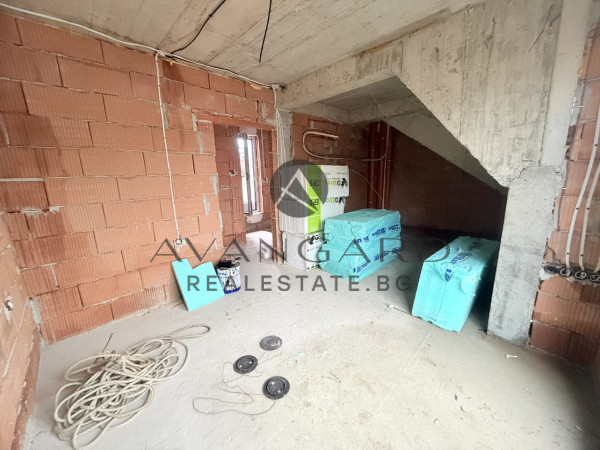 ДВУСТАЕН МЕЗОНЕТ С АКТ 14 КАМЕНИЦА 1