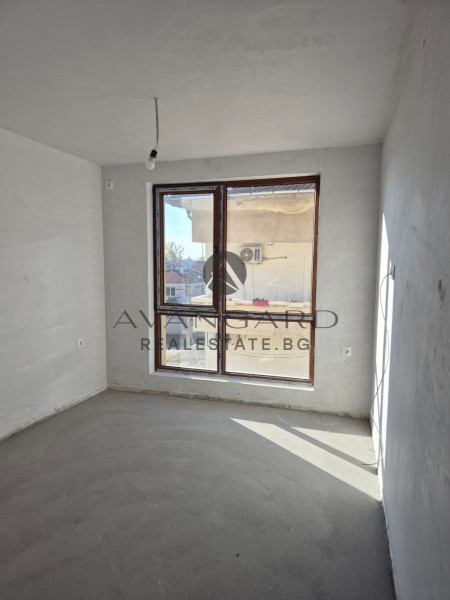 ДВУСТАЕН АПАРТАМЕНТ С АКТ16! ПРОСЛАВ!