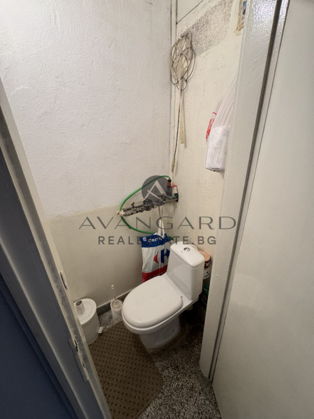 ТРИСТАЕН РЕАЛНА КВАДРАТУРА  !!! КЮЧУК ПАРИЖ !!!