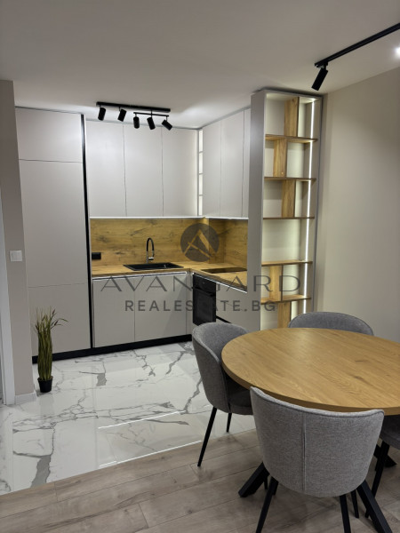 ЧЕТИРИСТАЕН/ТРАКИЯ/ОБЗАВЕДЕН