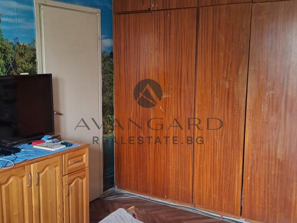 Three-room apartment with real square footage next to T-Market