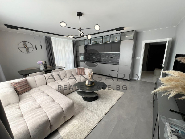 Luxury one -bedroom apartment