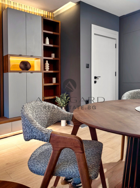 ЗАТВОРЕН КОМПЛЕКС !!! ЛУКСОЗЕН ДВУСТАЕН В ОСТРОМИЛА !!!