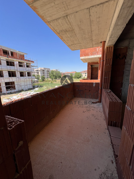 One -bedroom apartment with act 14
