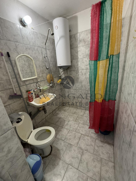 ДВУСТАЕН АПАРТАМЕНТ !!! ИЗГРЕВ !!! СВОБОДНО ПАРКИРАНЕ !!!