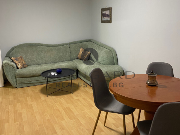 Двустаен апартамент с реална квадратура