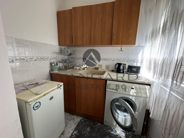 One -bedroom furnished! Kamenitsa!