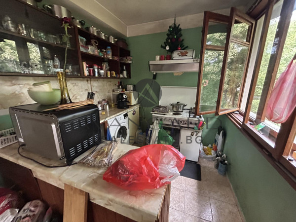 Two -bedroom apartment real square footage