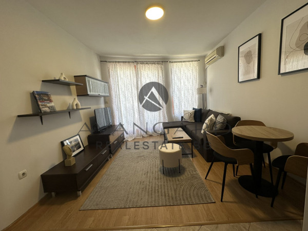 Stylish one -bedroom apartment! Karshiyaka!