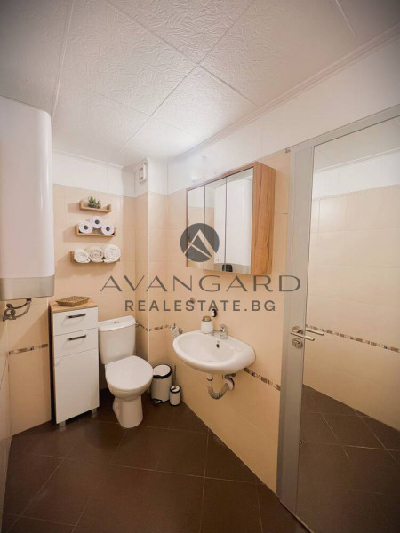 МНОГОСТАЕН ОБЗАВЕДЕН С ПАРКОМЯСТО В ЦЕНАТА! МАРКОВО!