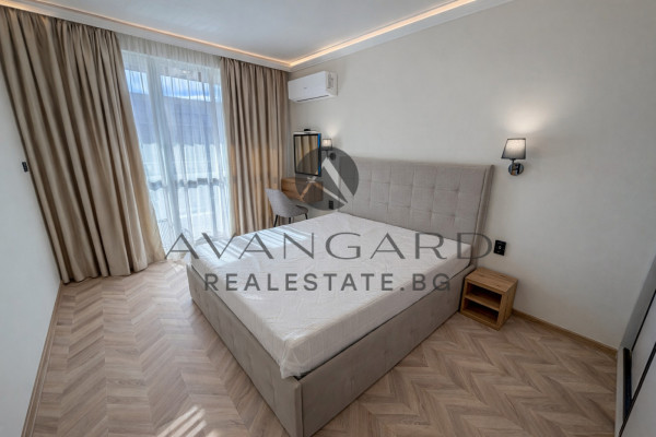 АКТ 16! Луксозен двустаен Южен