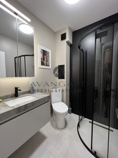 Furnished one -bedroom with parking space in the price!