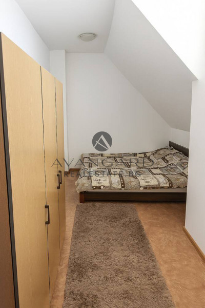 Top location! Two -bedroom Smirnenski