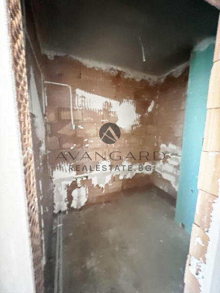 Двустаен апартамент пред акт 15 / Кършияка