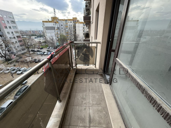 АКТ 16! Тристаен до ключ ЮЖЕН