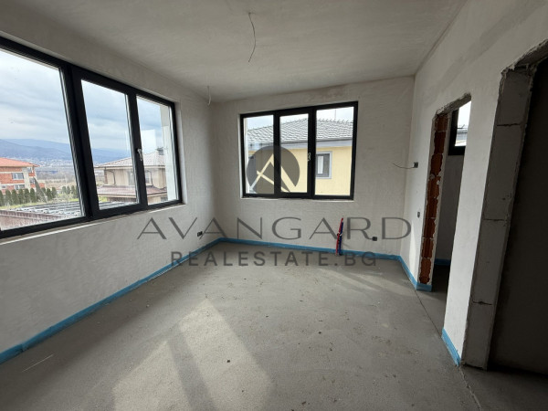 Separate two -storey house / Belomorski