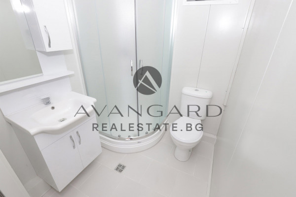 ДВУЕТАЖНА КЪЩА в гр. КУКЛЕН!