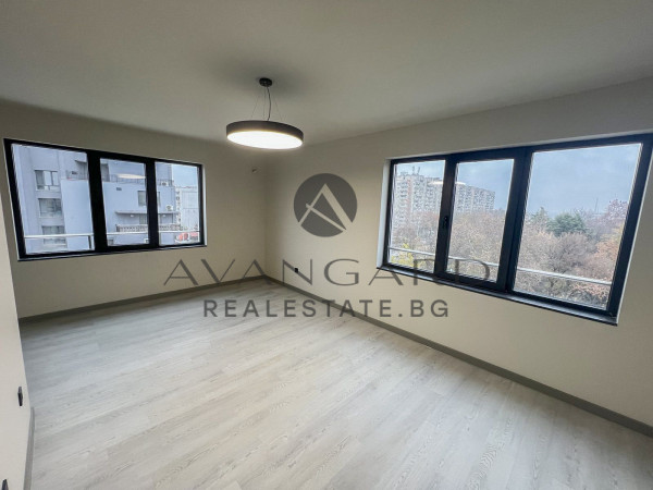 ЧЕТИРИСТАЕН ДО КЛЮЧ! КЪРШИЯКА