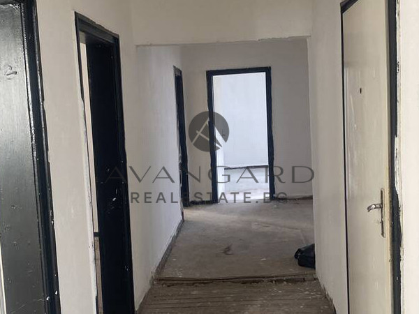 ЧЕТИРИСТАЕН АПАРТАМЕНТ В КАМЕНИЦА 1