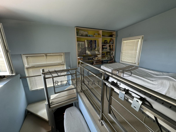 Four -bedroom furnished apartment! Thrace!