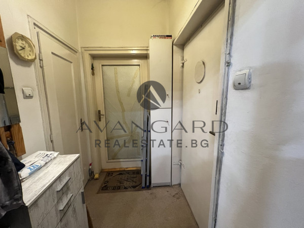 ТРИСТАЕН РЕАЛНА КВАДРАТУРА / ВОЕННА БОЛНИЦА