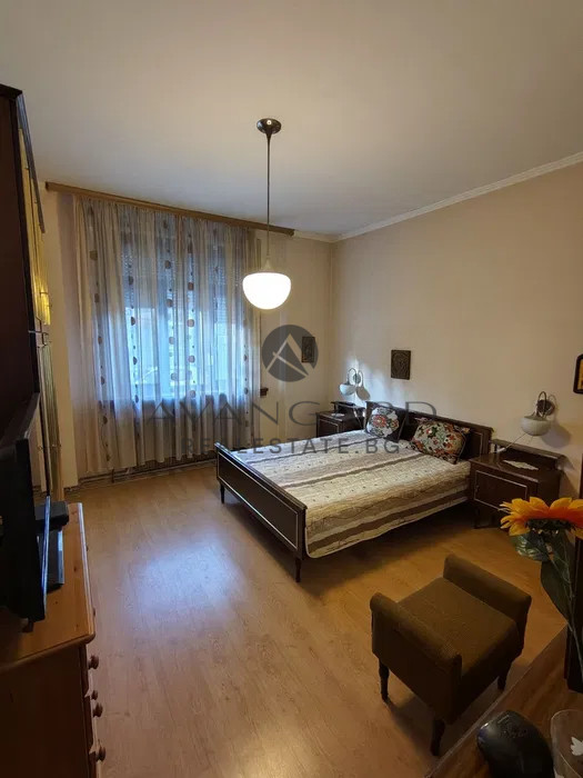 ЕТАЖ ОТ КЪЩА / СТАРИЯ ГРАД