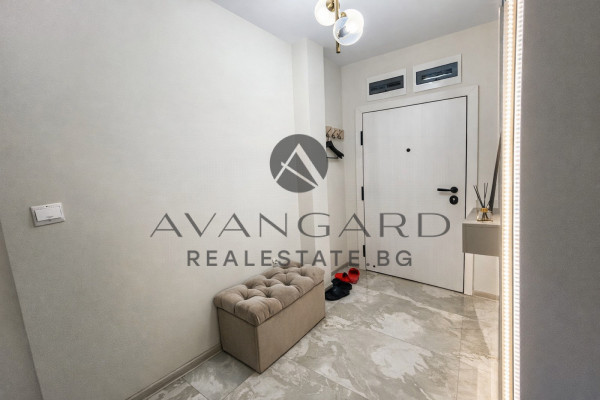 Луксозен двустаен / Кършияка