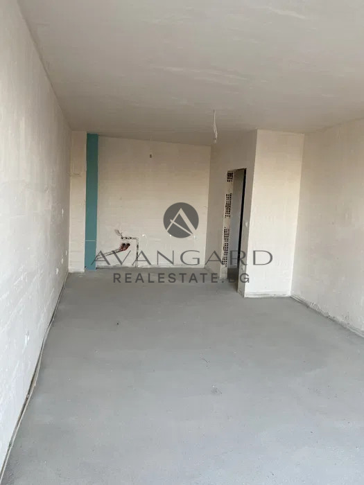 Двустаен апартамент / Южен