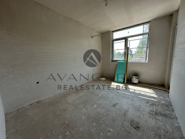 Two -bedroom apartment / new modern building