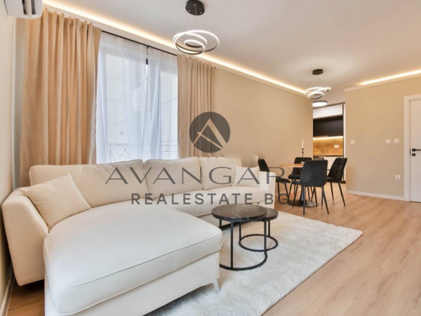 ДВУСТАЕН ОБЗАВЕДЕН / Остромила