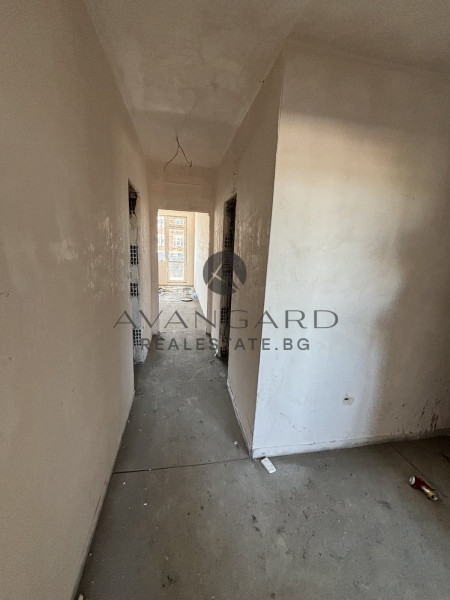 Three -bedroom with act14! Thrace!