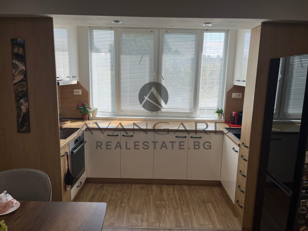 Furnished three -bedroom Hristo Smirnenski