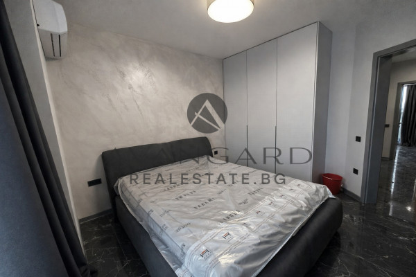 Дизайнерски тристаен до Новотела