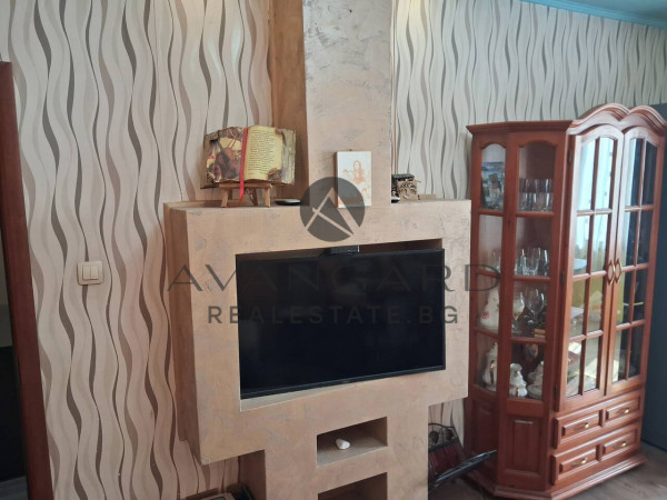 Тристаен р-т Хитър Петър