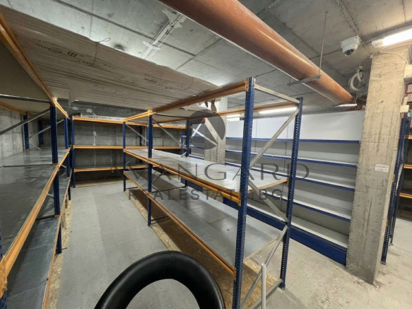 ПАРТЕРЕН МАГАЗИН / КЮЧУК ПАРИЖ