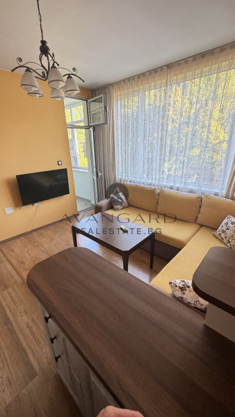 Two -bedroom / south exposure / Thrace