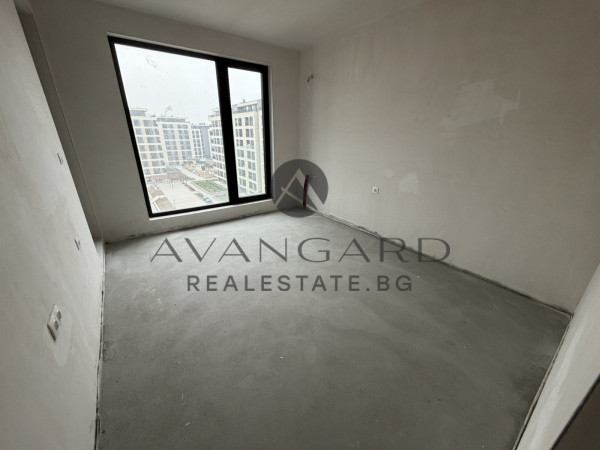 ИЗГОДНО! Тристаен с акт 16 Тракия