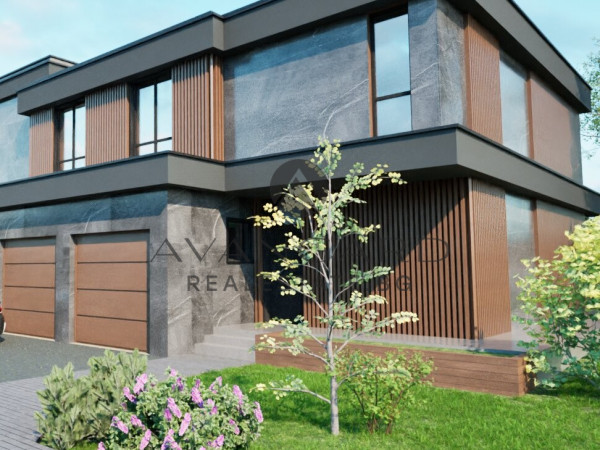 ДВУЕТАЖНА КЪЩА С ДВОР И ГАРАЖ в с.МАРКОВО!