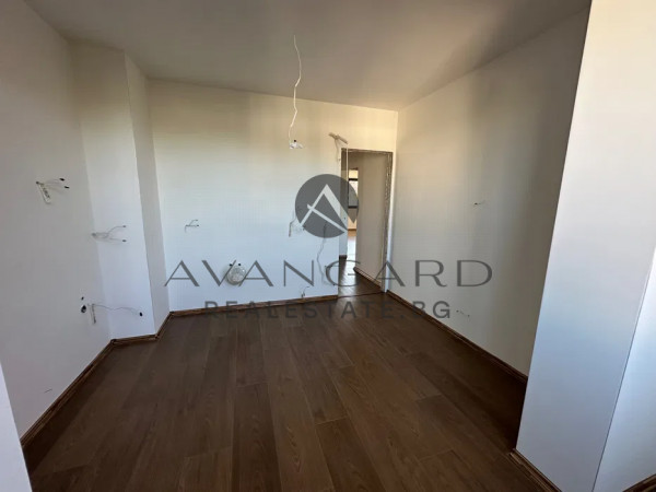 Тристаен апартамент с РЕАЛНА КВАДРАТУРА