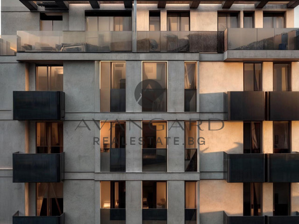 ТРИСТАЕН апартамент / Марица