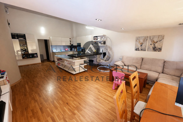 A wide two -bedroom fair